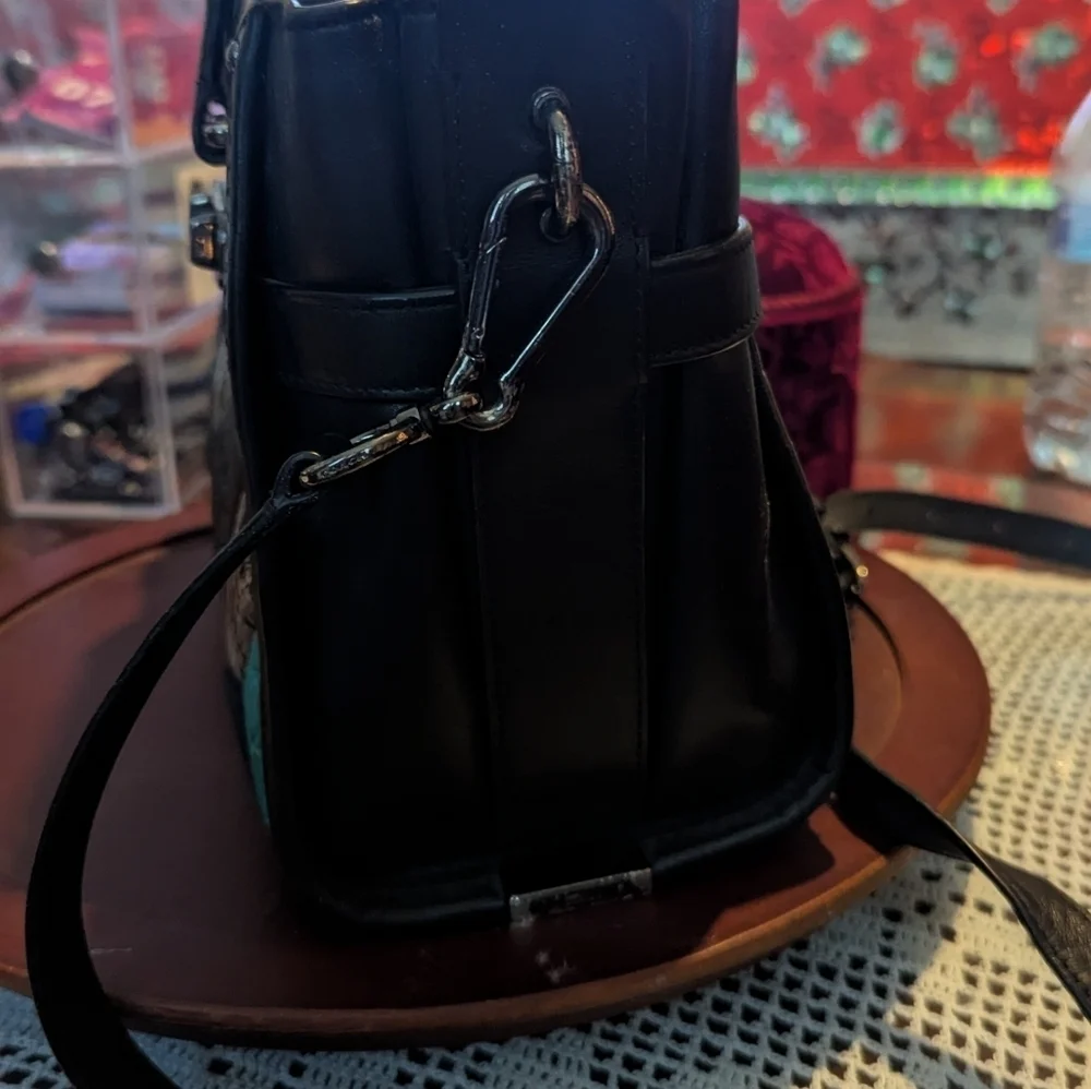 Coach 38365 Cayon quilt SeaggerExotic Stylish 27 Black and Teal Handbag